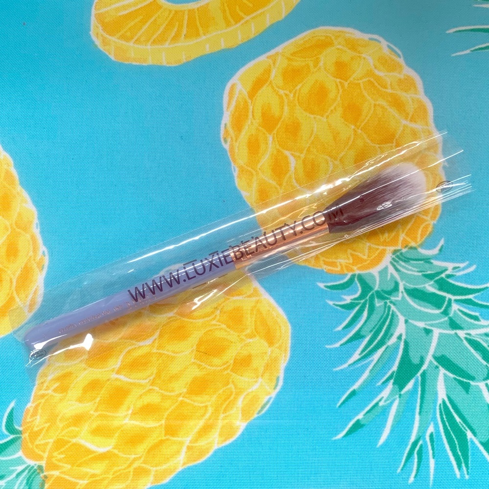 Luxe Make up brush